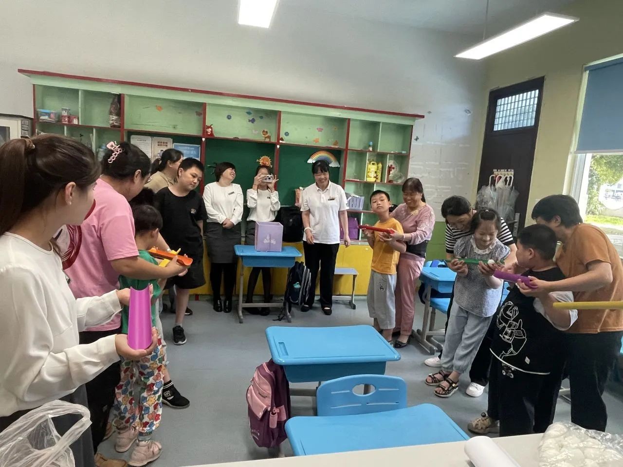 关怀进校园，爱心伴成长——太湖假日酒店爱心人士走进吴中特校